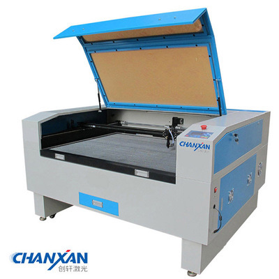 供應湖北黃岡蘄春縣鞋面激光切割機,售后專業(yè)的激光切割機廠家_焊接切割設備欄目